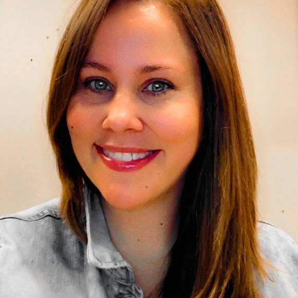 Meet your Posher, Mélanie - Picture 1 of 1